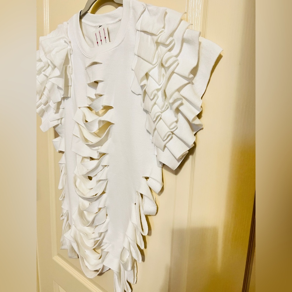 Custom White Ruffled Sweatshirt. Size MEDIUM - Picture 3 of 6